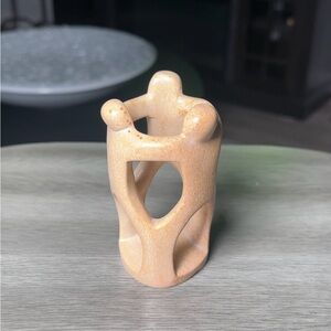 HANDCARVED KENYA SOAPSTONE ABSTRACT 3 PERSON SCULPTURE “CIRCLE OF FRIENDS”